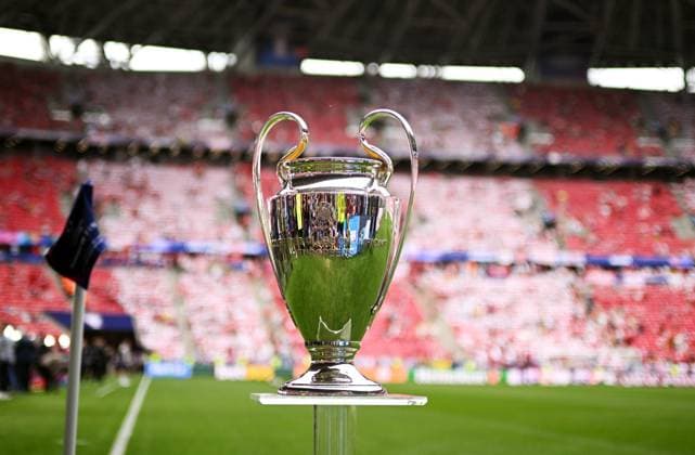 Hungary Soccer Champions League PSG - Arsenal 9176875 30.05.2026 The trophy is displayed on the pitch before the UEFA Champions League final soccer match between Paris Saint-Germain (PSG) and Arsenal at the Puskas Arena in Budapest, Hungary. Alexey Filippov Sputnik Budapest Hungary  Copyright: xAlexeyxFilippovx