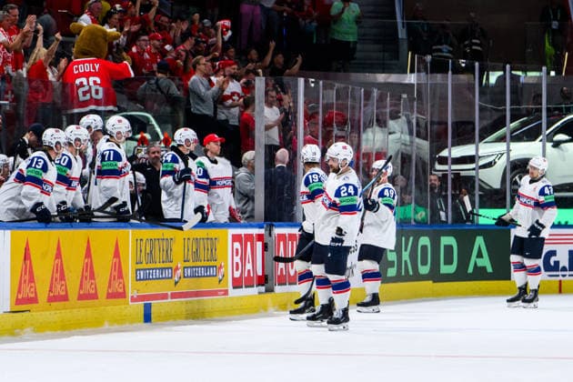 260530 Havard ostrem Salsten, Jacob Berglund, Christian Kasastul and Adrian Saxrud Danielsen of Norway looks dejected during the 2026 IIHF Ice hockey, Eishockey World Championship, WM, Weltmeisterschaft semifinal match between Switzerland and Norway on May 30, 2026 in Zürich. Photo: Jesper Zerman BILDBYRAN kod JZ JZ0737 ishockey ice hockey ishockey-vm 2026 vm 2026 iihf world championship semifinal semifinals switzerland schweiz norge norway bbeng Copyright: JESPERxZERMAN BB260530JZ065