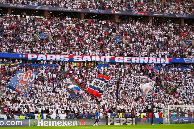 IPA85188001 - Paris Saint-Germain F.C. supporters during the UEFA Champions League 2026 final between Paris Saint-Germain F.C. vs. Arsenal F.C. on May 30, 2026 at the Puskas Arena, Budapest, Hungary  Copyright: xVincenzoxOrlando IPAxSportx xx 85188001