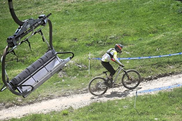 COUPE DU MONDE VTT 2026 A LOUDENVIELLE BASTIEN ARBERET MAXPPP ALBIN CAMBOS (FRA), CHAMPION FRANCE 2026 COUPE DU MONDE DE VTT UCI ENDURO WORLD CUP 2026 A LOUDENVIELLE PEYRAGUDES, HAUTES-PYRENEES EPREUVE ENDURO EDR LE 30 MAI PYRENEES BIKE FESTIVAL PBF ILLUSTRATION VTT TOURISME 4 SAISONS COHABITATION SKI VELO - 2026 UCI Mountain Bike World Cup – Loudenvielle–Peyragudes (France) LOUDENVIELLE HAUTES-PYRENEES FRANCE  Copyright: xBASTIENxARBERET MAXPPP MAXPPPxBASTIENxARBERETx ARB_8815 BAR2026053025