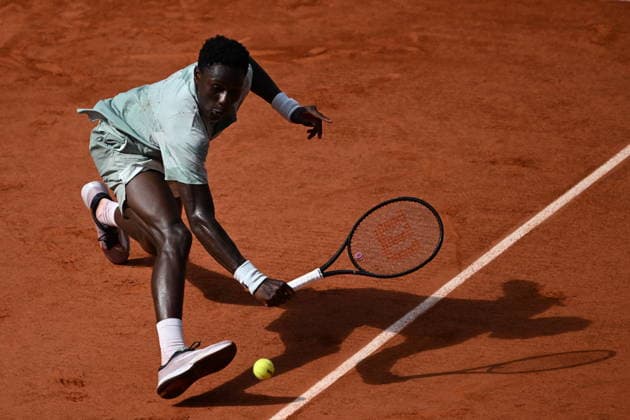 2026 French Open (Roland-Garros) - Day 7 PARIS, FRANCE - MAY 30: Moise Kouame of France in action against Alejandro Tabilo (not seen) of Chile during the match in the Men s Singles third-round on Day Seven of the 2026 French Open at the Roland-Garros Complex in Paris on May 30, 2026. Burak Akbulut Anadolu Paris France. Editorial use only. Please get in touch for any other usage.  Copyright: x2026xAnadoluxBurakxAkbulutx