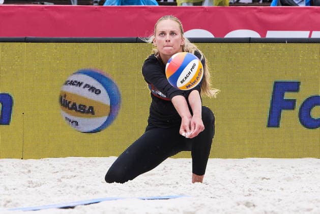 Ostrava 29.05.2026. Beach volleyball, Beachvolleyball JT Banka Ostrava Beach Pro Tour Elite 16, day 4, Round of 16, Ostrava, Czech Republic --- Siatkowka plazowa, JT Banka Ostrava Beach Pro Tour Elite 16, dzien 4, 1 8 finalu rturnieju w Ostrawie Persons Shown : Ally Batenhorst (USA) Fot. Dominika Chmura Arena Akcji NEWSPIX.PL --- newspix.pl POLAND OUT! 