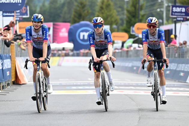 30-05-2026 Giro D italia; Tappa 20 Gemona Del Friuli - Piancavallo; 2026, Red Bull - Bora Hansgrohe; Pellizzari, Giulio; Aleotti, Giovanni; Zwiehoff, Ben; Piancavallo; 