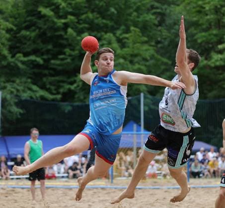 Deutschland - Kelkheim - Münster - 30.05.2026 Beachhandball - Hessen - Karacho Beach Cup 2026 Die Otternasen - BHC BADG Münster v.l. Sören Kilp (BHC Beach & Da Gang), Phil Ljubic (Die Otternasen) Karacho Beach Cup 2026