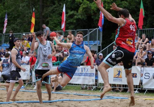 Deutschland - Kelkheim - Münster - 30.05.2026 Beachhandball - Hessen - Karacho Beach Cup 2026 Die Otternasen - BHC BADG Münster v.l. Erik Schmid (Die Otternasen), Sören Kilp (BHC Beach & Da Gang), Hendrik Prahst (Die Otternasen) Karacho Beach Cup 2026