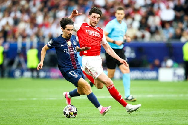Paris Saint-Germain v Arsenal, UEFA Champions League Paris Saint-Germain midfielder Vitinha (17) battles with Arsenal midfielder Declan Rice (41) during the Paris Saint-Germain v Arsenal UEFA Champions League Final match at the Puskas Arena, Budapest, Hungary on 30 May 2026 Credit: Ian Stephen Every Second Media Editorial use only. All images are copyright Every Second Media Limited. No images may be reproduced without prior permission. Copyright: xIMAGO EveryxSecondxMediax ESM-2017-0051 IanxStephenx xEveryxSecondxMediax