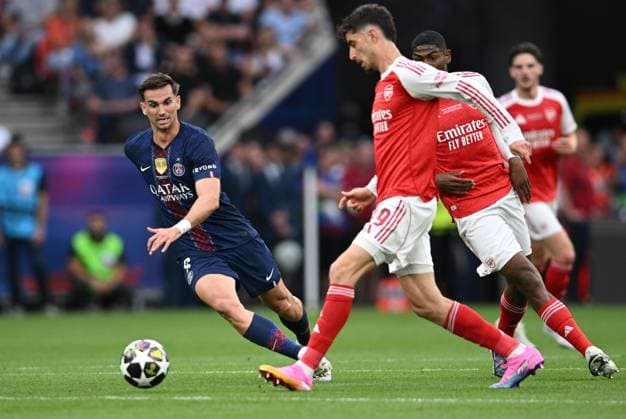 Hungary Soccer Champions League PSG - Arsenal 9176997 30.05.2026 Paris Saint-Germain s Fabian Ruiz and Arsenal s Kai Havertz struggle for the ball during the UEFA Champions League final soccer match between Paris Saint-Germain (PSG) and Arsenal at Puskas Arena in Budapest, Hungary. Alexey Filippov Sputnik Budapest Hungary  Copyright: xAlexeyxFilippovx