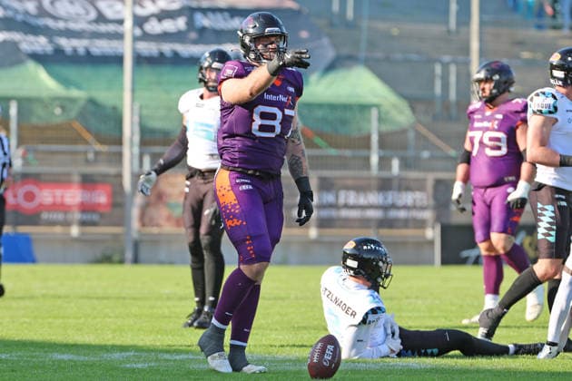 Tight End Adria Botella Moreno (Frankfurt Galaxy Nr. 87) erfolgreich , Frankfurt Galaxy - Munich Ravens, American Football, EFA, The European Football Alliance, Saison 2026, Bornheimer Hang, 30.05.2026, Frankfurt Bornheimer Hang Deutschland