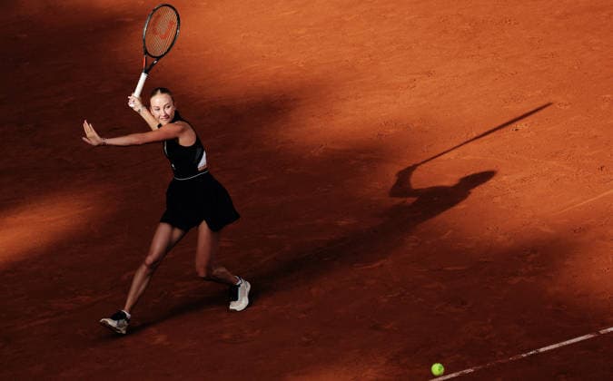 TENNIS - French Open 2026 PARIS,FRANCE,30.MAY.26 - TENNIS - WTA, Tennis Damen Tour, French Open, Roland Garros, Grand Slam. Image shows Anastasia Potapova (AUT).  GEPAxpictures xMatthiasxHauer