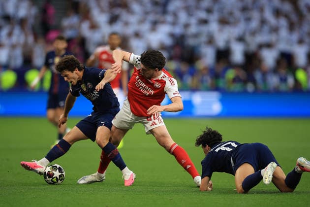 Paris Saint-Germain v Arsenal, Champions League, Final Arsenal Midfielder Declan Rice (41) Paris Saint-Germain Midfielder Joao Neves (87) during the Champions League Final match between Paris Saint-Germain and Arsenal at Puskas Arena Park, Budapest, Hungary on 30 May 2026. Budapest Puskas Arena Park Hungary Editorial use only , Copyright: xChrisxFoxwellx PSI-24308-0028
