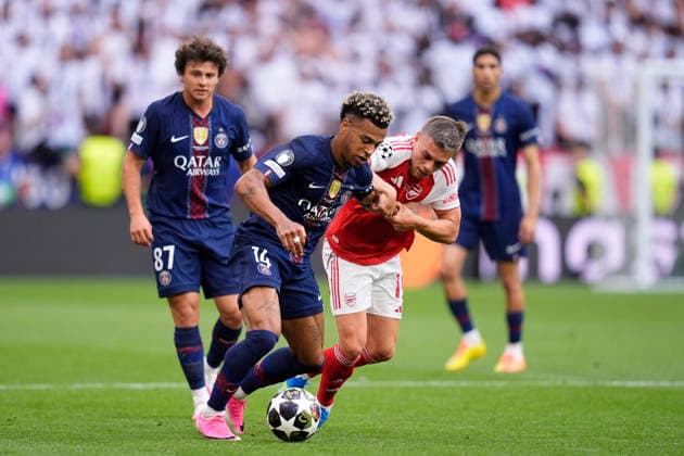 May 30, 2026, Budapest, Budapest, Hungary: Desire Doue of Paris Saint Germain and Leandro Trossard of Arsenal FC in action during the UEFA Champions League Final 2026 match between Paris Saint-Germain and Arsenal FC at Puskas Arena on May 30, 2026 in Budapest, Hungary. Paris Saint-Germain V Arsenal FC - UEFA Champions League Final 2026  - ZUMAa181 20260530_zaa_a181_107 Copyright: xDennisxAgyemanx