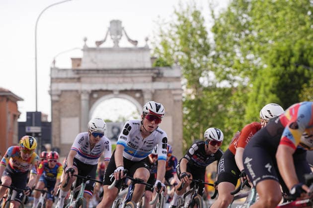 The pack rides during Stage 1 of the Giro d™Italia Women, from Cesenatico to Ravenna, Italy, Saturday May 30, 2026  Copyright: xMarcoxAlpozzi LaPressex
