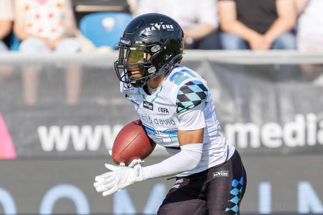 EFA - European Football Alliance: Frankfurt Galaxy - Munich Ravens, 30.05.2026 Bijon Harris (Munich Ravens 21) mit dem Football erläuft direkt einen Kickoff Return Touchdown nach wenigen Sekunden, Freisteller, Portrait Porträt, Frankfurt Galaxy - Munich Ravens, Frankfurt, PSD Bank Arena, 30.5.2026 Copyright: xBEAUTIFULxSPORTS Gawlikx