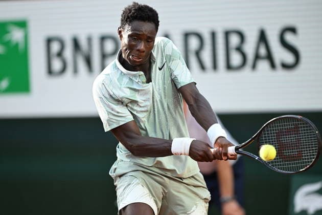 2026 French Open, Roland-Garros - Day 7 PARIS, FRANCE - MAY 30: Moise Kouame of France in action against Alejandro Tabilo (not seen) of Chile during the match in the Men s Singles third-round on Day Seven of the 2026 French Open at the Roland-Garros Complex in Paris on May 30, 2026. Burak Akbulut Anadolu Paris France. Editorial use only. Please get in touch for any other usage.  Copyright: x2026xAnadoluxBurakxAkbulutx