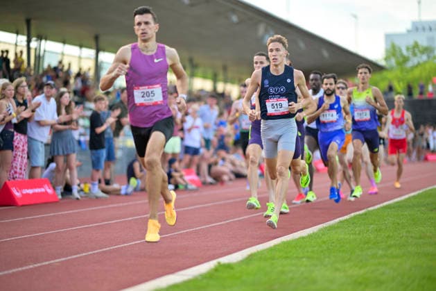 30.05.2026, xkaix, Leichtathletik Lange Laufnacht, Karlsruhe v.l. Abedin Mujezinovic (Bosnien und Herzegowina), Marc Tortell (Athletics Team Karben) Karlsruhe