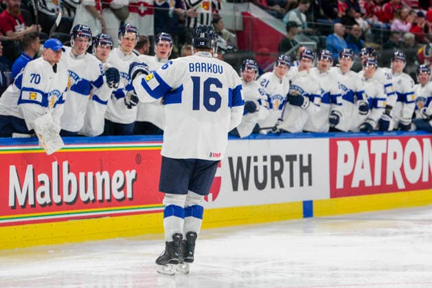 ZURICH, SWITZERLAND - MAY 30: Aleksander Barkov of Finland celebrates his goal during the 2026 IIHF Ice hockey, Eishockey World Championship, WM, Weltmeisterschaft Switzerland game between Canada and Finland at Swiss Life Arena on May 30, 2026 in Zurich, Zurich. Zurich Swiss Life Arena Zurich Switzerland Copyright: xJustPictures.ch JarixPestelaccix jp-en-EuSpIm-JP6_JAR_Canada_Finland_30May2026_00119