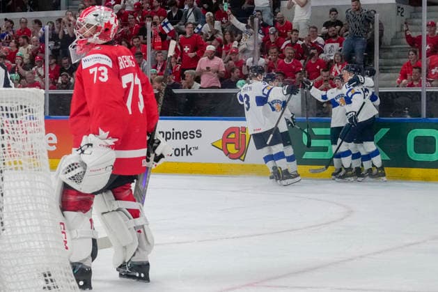 ZURICH, SWITZERLAND - MAY 30: Finland celebrates they 4th goal during the 2026 IIHF Ice hockey, Eishockey World Championship, WM, Weltmeisterschaft Switzerland game between Canada and Finland at Swiss Life Arena on May 30, 2026 in Zurich, Zurich. Zurich Swiss Life Arena Zurich Switzerland Copyright: xJustPictures.ch JarixPestelaccix jp-en-EuSpIm-JP6_JAR_Canada_Finland_30May2026_00151