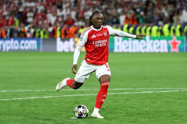 Paris Saint-Germain v Arsenal, UEFA Champions League Arsenal midfielder Eberechi Eze (10) penalty during a penalty shoot-out during the Paris Saint-Germain v Arsenal UEFA Champions League Final match at the Puskas Arena, Budapest, Hungary on 30 May 2026 Credit: Ian Stephen Every Second Media Editorial use only. All images are copyright Every Second Media Limited. No images may be reproduced without prior permission. Copyright: xIMAGO EveryxSecondxMediax ESM-2017-0109 IanxStephenx xEveryxSecondxMediax