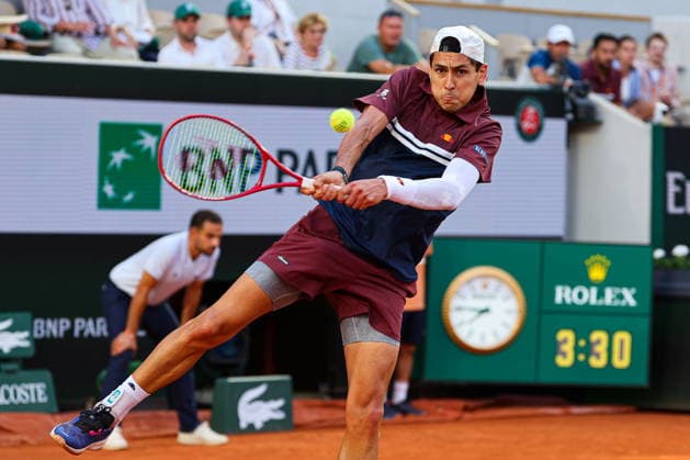 2026.05.30 Paryz Tenis French Open Roland Garros 2026 Moise Kouame - Alejandro Tabilo N z Alejandro Tabilo Foto Pawel Andrachiewicz PressFocus 2026.05.30 Paris Tennis - French Open Roland Garros 2026 Moise Kouame - Alejandro Tabilo Alejandro Tabilo Credit: Pawel Andrachiewicz PressFocus NEWSPIX.PL --- newspix.pl POLAND OUT! 