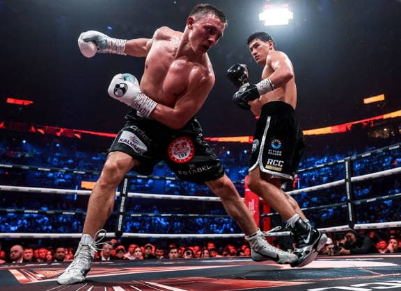 RUSSIA, YEKATERINBURG - MAY 31, 2026: Germany s Michael Eifert (L) and Russia s Dmitry Bivol fight in their main event bout over the IBF and WBA World Light Heavyweight Champion titles as part of an RCC Boxing event at the UGMK Arena RCC Boxing Event In Yekaterinburg, Russia  - ZUMAt113 20260531_zaa_t113_013 Copyright: xDonatxSorokinx