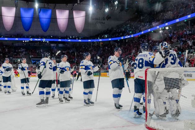 ZURICH, SWITZERLAND - MAY 30: Finland celebrates victory and access to the Gold medal game during the 2026 IIHF Ice hockey, Eishockey World Championship, WM, Weltmeisterschaft Switzerland game between Canada and Finland at Swiss Life Arena on May 30, 2026 in Zurich, Zurich. Zurich Swiss Life Arena Zurich Switzerland Copyright: xJustPictures.ch JarixPestelaccix jp-en-EuSpIm-JP6_JAR_Canada_Finland_30May2026_00240