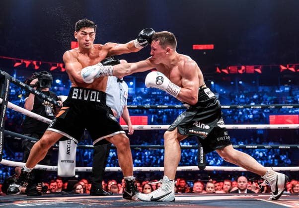 RUSSIA, YEKATERINBURG - MAY 31, 2026: Russia s Dmitry Bivol (L) and Germany s Michael Eifert fight in their main event bout over the IBF and WBA World Light Heavyweight Champion titles as part of an RCC Boxing event at the UGMK Arena RCC Boxing Event In Yekaterinburg, Russia  - ZUMAt113 20260531_zaa_t113_026 Copyright: xDonatxSorokinx