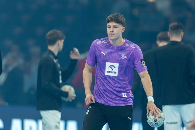 Rasmus Ankermann (THW Kiel) looks on during the handball semi-final of the the Winamax EHF Finals 2026 between Montpellier Handball and THW Kiel at Barclays Arena on May 30, 2026 in Hamburg, Germany. -