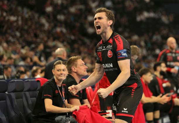 photo : Jubel nach dem Schlußpfiff bei den Spielern aus Melsungen , hier feiert Florian DROSTEN Handball Herren am Sa. 30.05.2026 Mens EHF European League , Final Four in Hamburg SG Flensburg - Melsungen, Halbfinale