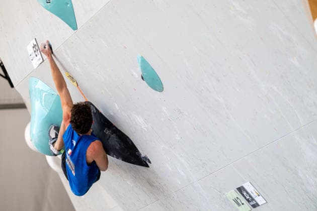May 30, 2026, Madrid, Madrid, Spain: MEJDI SCHALCK of France competes during the men s boulder semifinal at the IFSC World Climbing Series in Madrid Madrid Spain - ZUMAd308 20260530_zsp_d308_059 Copyright: xJuanxCarlosxLucasx