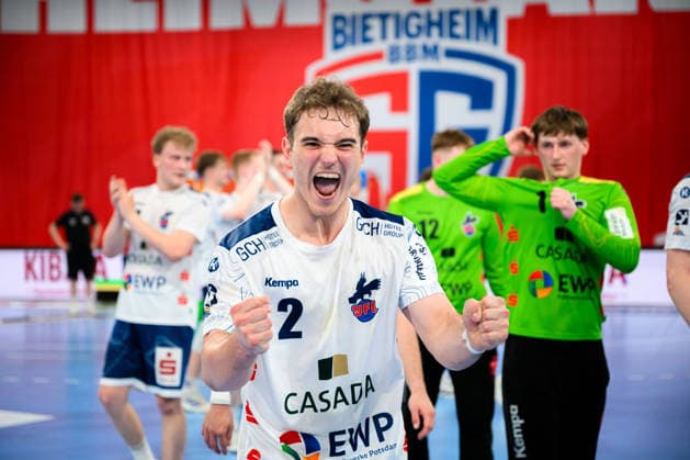 Bietigheim: HBL - 25 26 - SG BBM Bietigheim - VfL Potsdam Florian Budde (Potsdam) Jubel Freude Emotion Bietigheim-Bissingen Egetrans Arena Baden-Württemberg Deutschland