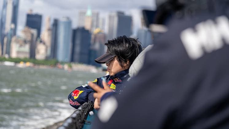 RECORD DATE NOT STATED Mubadala New York SailGP Kicks Off as Spain Takes Early Lead on Opening Day (SPO) Mubadala New York SailGP Kicks Off as Spain Takes Early Lead on Opening Day. May 30,2026, Governors Island, New York, USA: Spectators watch the opening day of the Mubadala New York Sail Grand Prix from Governors Island on Saturday, enjoying views of the high-speed sailing competition on the Hudson River. Credit: Jorge Estrellado Thenews2(Foto: Jorge Estrellado Thenews2 imago images) SPO  Copyright: xJorgexEstrelladox