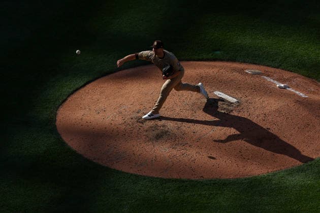 May 30, 2026, Washington D.C, District Of Columbia, United States: Washington, DC; San Diego Padres pitcher Michael King (34) delivers a pitch during the Major League Baseball game between the Washington Nationals and the San Diego Padres at Nationals Park on Saturday, May 30, 2026. The Nationals beat the Padres 9-4. Washington D.C United States - ZUMAp258 20260530_znp_p258_073 Copyright: xStevexPrakopex