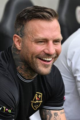 30.05.2026, xsvx, Fussball Langholz Cup 2026, v.l. Rapper Musiker Kontra K Wiesbaden
