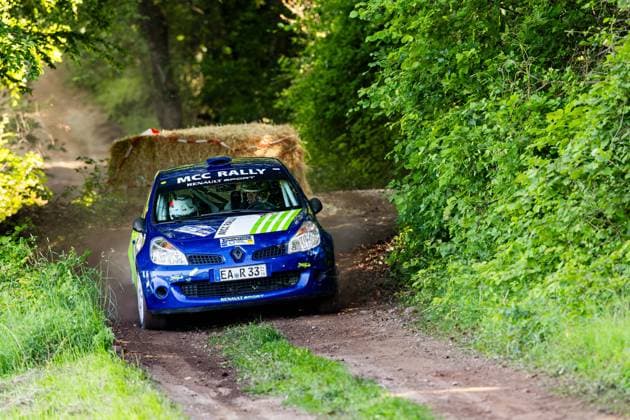30.05.2026, GER, Motorsport Rallyesport, Maenner Frauen, Saison 2026, 61. RSC-Rallye Wartburg RSC Rallye Super Cup powered by Carunion org. MC Eisenach WAWRZYNIAK, Andre (DEU) STAUCH, Marcel (DEU) (Renault Clio R3 Maxi) Am Samstagnachmittag gingen die Teilnehmer Fahrer auf die letze Wertungsprüfung Flachsgrund powered by Formella Bau GmbH. 99817 Eisenach Festplatz Spicke Thüringen Deutschland