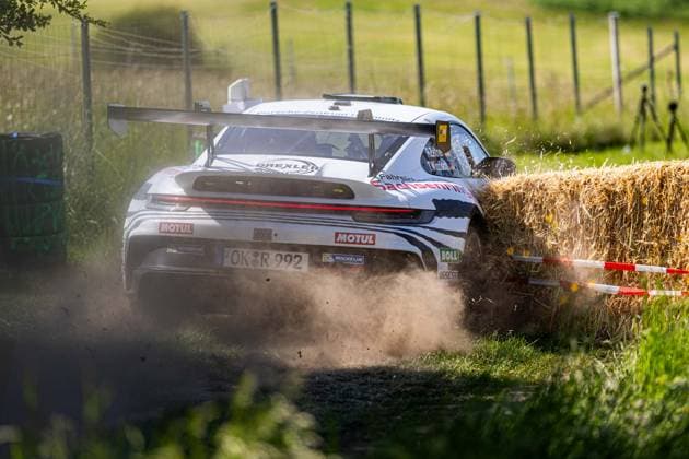30.05.2026, GER, Motorsport Rallyesport, Maenner Frauen, Saison 2026, 61. RSC-Rallye Wartburg RSC Rallye Super Cup powered by Carunion org. MC Eisenach Team Motopark ZELTNER, Ruben (DEU) WINDISCH, Thomas (DEU) (Porsche 992 GT3 Rally GT) Am Samstagnachmittag gingen die Teilnehmer Fahrer auf die letze Wertungsprüfung Flachsgrund powered by Formella Bau GmbH. 99817 Eisenach Festplatz Spicke Thüringen Deutschland
