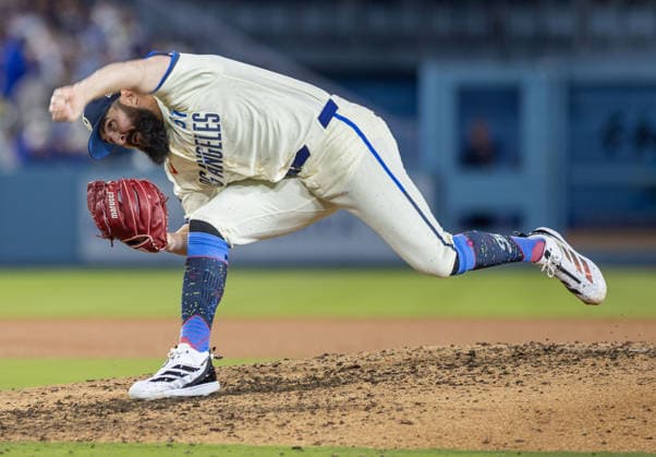 May 30, 2026, Los Angeles, California, USA: Los Angeles Dodgers pitcher Alex Vesia throws to the plate during the game against the Philadelphia Phillies, Saturday, May 30, 2026, in Los Angeles. The Philadelphia Phillips won the game 4-3. Los Angeles USA - ZUMAa60_ 0857955918st Copyright: xArmandoxArorizox