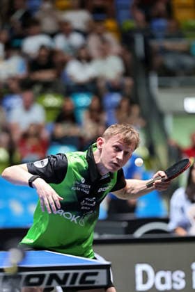 Irvin Bertrand (SV Werder Bremen) beim Aufschlag. GER Frankfurt TTBL Liebherr Finale Four FC Saarbruecken vs. SV Werder Bremen, Tischtennis Suewag Energie Arena 30.05.2026. GER Frankfurt TTBL Liebherr Finale Four Tischtennis Suewag Energie Arena FC Saarbruecken vs. SV Werder Bremen Deutsche Meiterschaft 30.05.2026. Frankfurt Copyright: xEibner-Pressefoto JoergxHirschx EP_JHH