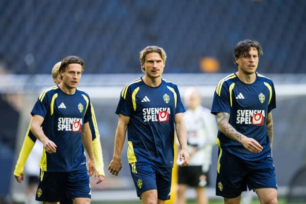 260531 Mattias Svanberg, Carl Starfelt and Victor Nilsson Lindelöf of the Swedish national football team at a training session on May 31, 2026 in Stockholm. Photo: Jonathan Näckstrand BILDBYRAN COP 94 JN0277 fotboll football soccer fotball landskamp träning practice training sverige sweden sverige a FIFA World Cup, WM, Weltmeisterschaft, Fussball VM bbeng Copyright: JONATHANxNÄCKSTRAND BB260531JN005