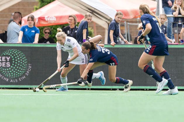 Deutsche Feldhockey-Meisterschaft der Damen Final4 - Düsseldorfer HC gegen Mannheimer HC, 31.05.2026 Deutsche Feldhockey-Meisterschaft der Damen Final4 - Düsseldorfer HC gegen Mannheimer HC am 31.05.2026 in Bonn. Düsseldorf wird Deutscher Meister der Frauen - Copyright: xBEAUTIFULxSPORTS KennyxBeelex