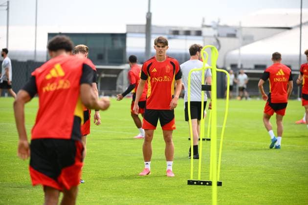 Belgian national football team - FIFA World Cup, WM, Weltmeisterschaft, Fussball 2026 - media activities 31 05 2026 TUBIZE, BELGIUM - MAY 31 : De Ketelaere Charles midfielder of Belgium pictured during a training session at the training grounds of the Royal Belgian Football Association ahead of the FIFA World Cup 2026 on May 31, 2026 in Tubize, Belgium, 31 05 2026 Tubize Belgium  Copyright: xVincentxKalutx