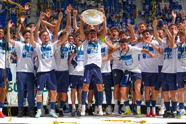 31.05.2026, xydrx, Herren, Fußball, U19 DFB-Nachwuchsliga, Finale, TSG 1899 Hoffenheim - 1.FC Köln, Saison 2025 2026, PreZero Arena: Spieler der TSG 1899 Hoffenheim bejubeln den Sieg im Finale der U19 DFB-Nachwuchsliga DFB regulations prohibit any use of photographs as image sequences and or quasi-video. Copyright: HMBxMedia YannisxDreimann