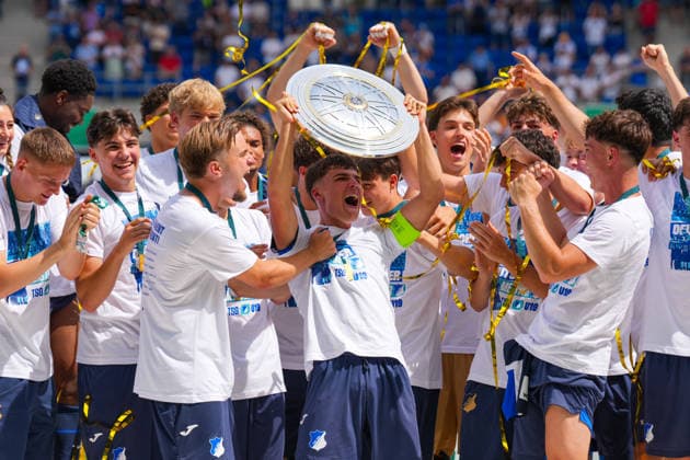 31.05.2026, xydrx, Herren, Fußball, U19 DFB-Nachwuchsliga, Finale, TSG 1899 Hoffenheim - 1.FC Köln, Saison 2025 2026, PreZero Arena: Spieler der TSG 1899 Hoffenheim bejubeln den Sieg im Finale der U19 DFB-Nachwuchsliga DFB regulations prohibit any use of photographs as image sequences and or quasi-video. *** 31 05 2026, xydrx, Herren, Fußball, U19 DFB Nachwuchsliga, Finale, TSG 1899 Hoffenheim 1 FC Köln, Saison 2025 2026, PreZero Arena TSG 1899 Hoffenheim players celebrate the victory in the final of the U19 DFB Nachwuchsliga DFB regulations prohibit any use of photographs as image sequences and or quasi video Copyright: HMBxMedia YannisxDreimann