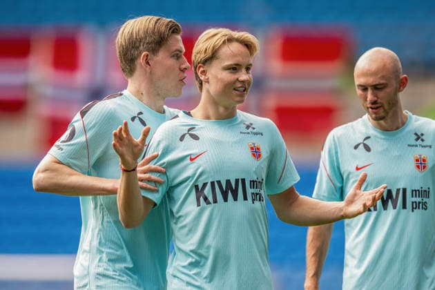 260531 Jens Petter Hauge and Andreas Schjelderup of the Norwegian national football team during a training session on May 31, 2026 in Oslo. Photo: Vegard Grott BILDBYRAN kod VG VG0931 bbeng fotball football soccer fotboll FIFA World Cup, WM, Weltmeisterschaft, Fussball vm fotball-vm norge norway trening träning training practice precamp pre-camp Copyright: VEGARDxGRoTT BB260531VG009