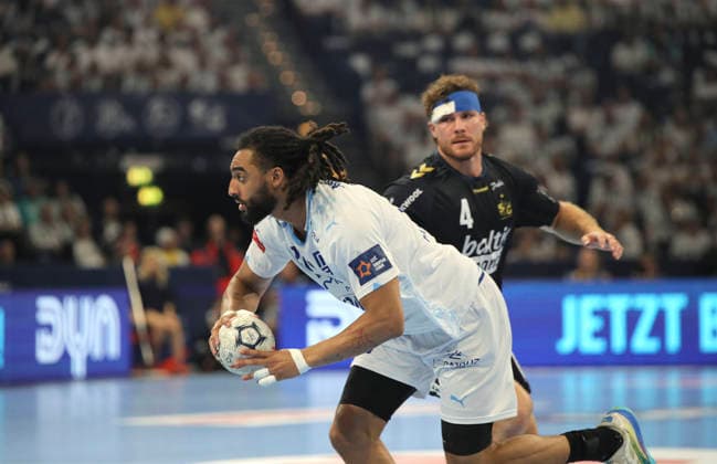 photo : am Ball Hugo Bryan MONTE dos SANTOS (Montpellier) gegen Johannes Golla (Flensburg) Handball Herren am So. 31.05.2026 Mens EHF European League , Final Four in Hamburg SG Flensburg - Montpellier HB Spiel um Platz 3