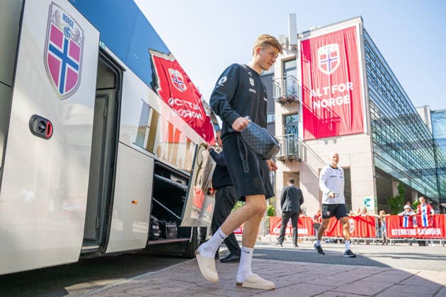 260531 Goalkeeper Sander Tangvik of the Norwegian national football team arrives ahead of a training session on May 31, 2026 in Oslo. Photo: Vegard Grott BILDBYRAN kod VG VG0931 bbeng fotball football soccer fotboll FIFA World Cup, WM, Weltmeisterschaft, Fussball vm fotball-vm norge norway trening träning training practice precamp pre-camp Copyright: VEGARDxGRoTT BB260531VG026