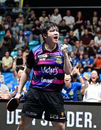 RECORD DATE NOT STATED Olympiasieger Fan Zhendong führt den 1. FC Saarbrücken-TT in Frankfurt zur Deutschen Meisterschaft Der chinesische Olympiasieger Fan Zhendong vom 1. FC Saarbrücken-TT macht gegen seinen künftigen Verein Borussia Düsseldorf im Finale des TTBL Final Four in Frankfurt am Main in der Süwag Energie Arena am 31. Mai 2026 mit einem Sieg über Kanak Jha den entscheidenden Punkt zum 3:1-Erfolg und zur Saarbrücker Meisterschaft l. Frankfurt am Main Hessen Germany