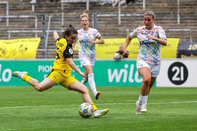 31.05.2026, xgrfx, Fussball Frauen Regionalliga West, Borussia Dortmund - Vorwärts Spoho Köln v.l. Marina Scholz (Borussia Dortmund) (DFL DFB REGULATIONS PROHIBIT ANY USE OF PHOTOGRAPHS as IMAGE SEQUENCES and or QUASI-VIDEO) Stadion Rote Erde *** 31 05 2026, xgrfx, Soccer Women Regionalliga West, Borussia Dortmund Vorwärts Spoho Köln v l Marina Scholz Borussia Dortmund DFL DFB REGULATIONS PROHIBIT ANY USE OF PHOTOGRAPHS as IMAGE SEQUENCES and or QUASI VIDEO Stadion Rote Erde