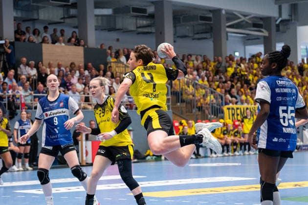 HSG Blomberg-Lippe (GER) vs. Borussia Dortmund (GER) Handball, 1. Handball Bundesliga Frauen, Finale, Spiel 3, 31.5.2026, Saision 2025 2026, Blomberg Alina Grijseels (Borussia Dortmund, 04) im Torwurf Blomberg Sporthalle an der Ulmenallee Deutschland