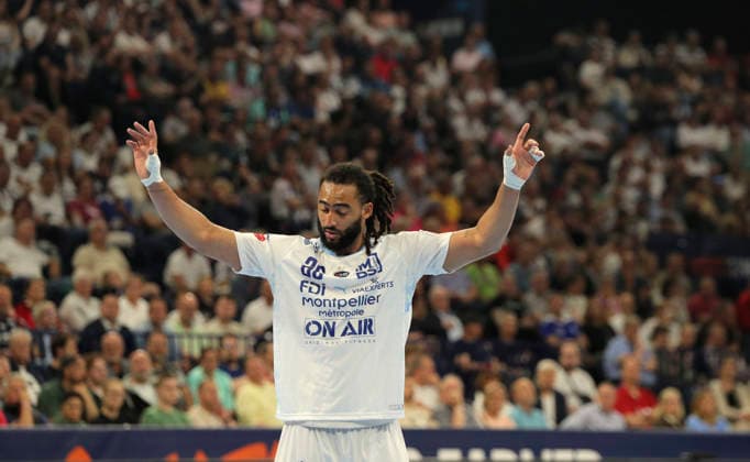 photo : skeptische Miene bei ... Hugo Bryan MONTE dos SANTOS (Montpellier) Handball Herren am So. 31.05.2026 Mens EHF European League , Final Four in Hamburg SG Flensburg - Montpellier HB Spiel um Platz 3