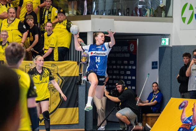 HSG Blomberg-Lippe (GER) vs. Borussia Dortmund (GER) Handball, 1. Handball Bundesliga Frauen, Finale, Spiel 3, 31.5.2026, Saision 2025 2026, Blomberg Ona Vegue (HSG Blomberg-Lippe, 14) im Torwurf Blomberg Sporthalle an der Ulmenallee Deutschland